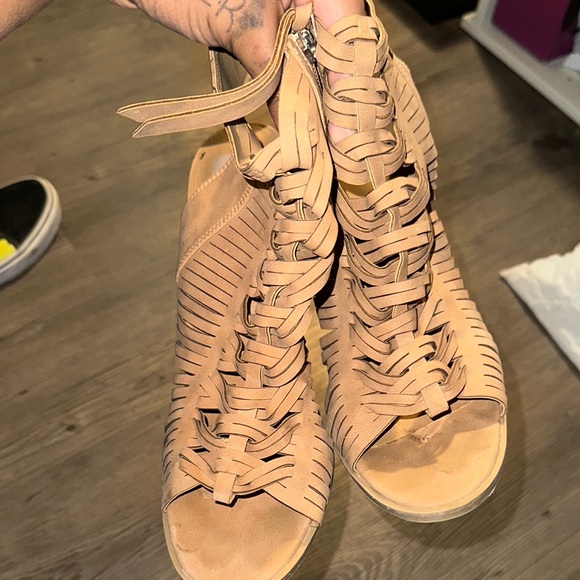 Women's Tan Lace-Up Sandals - Picture 1 of 7